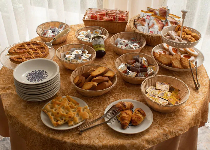 San Marco فندق سافونا